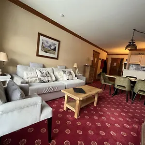 Le Refuge Du Montagnard, Arc 1950, Skis Aux Pieds, Les Arcs (Savoie)